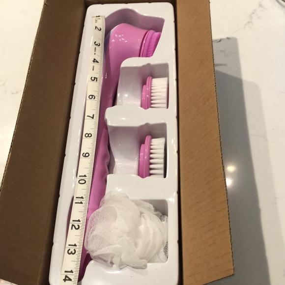 Blushly cleansing and exfoliating brush with brush heads! New original packaging - Picture 5 of 5